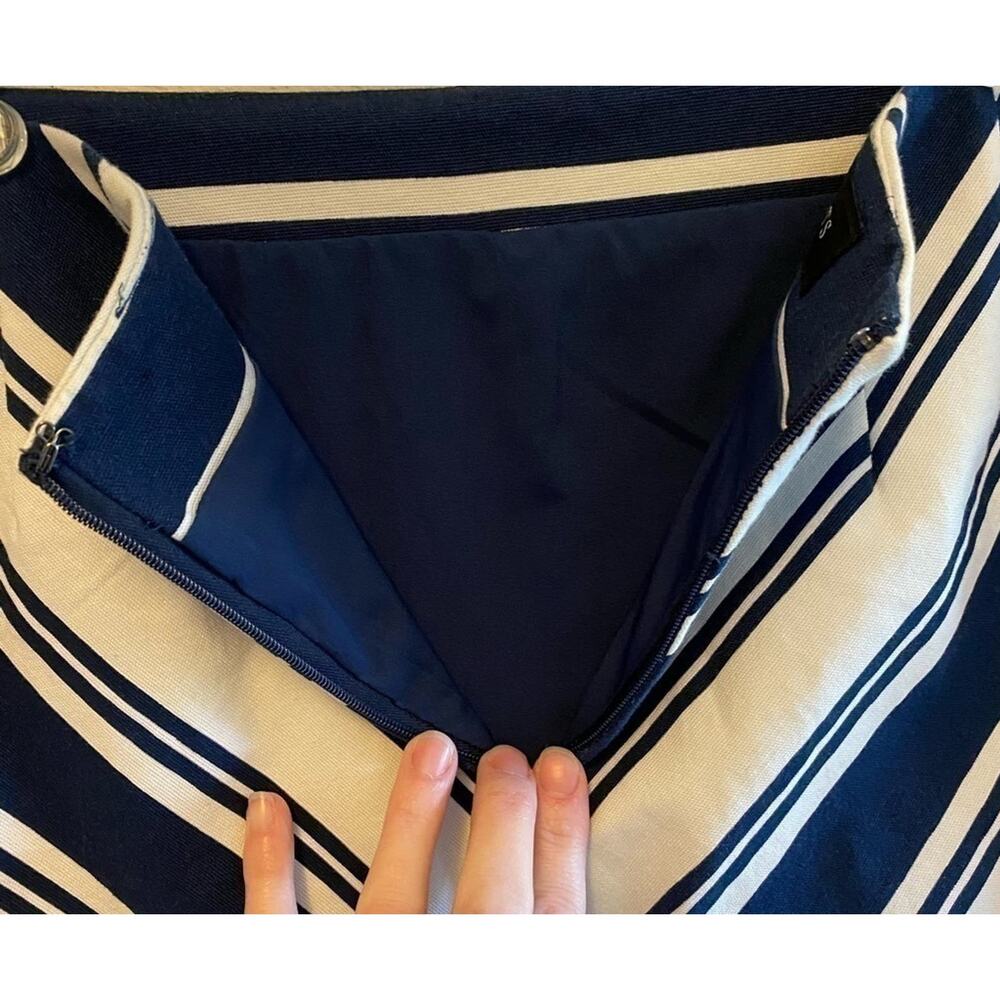 Talbots Blue/White Striped Canvas A-Line Zip Up Back Skirt Size 4 - Picture 3 of 5